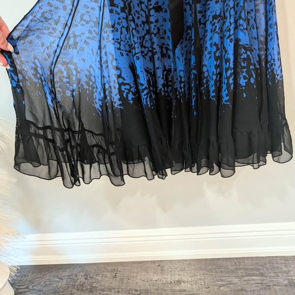 Rickie Freeman for Teri Jon Blue and Black Sheath Midi Dress - Picture 6 of 12